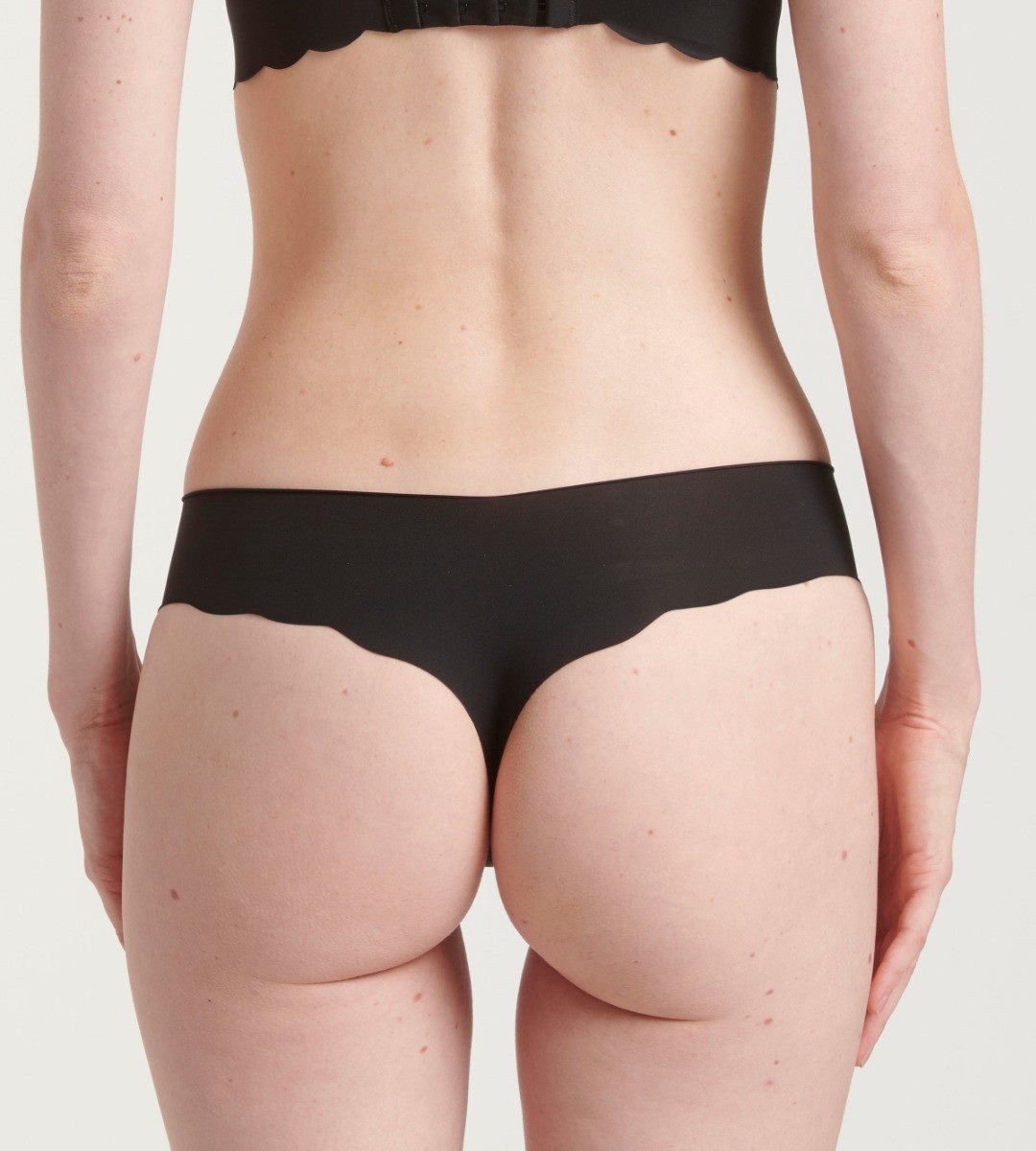 ZERO Microfibre 2.0 Dames String Black